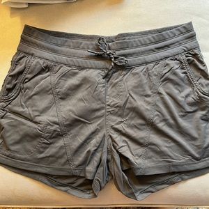 The North Face women’s shorts size L